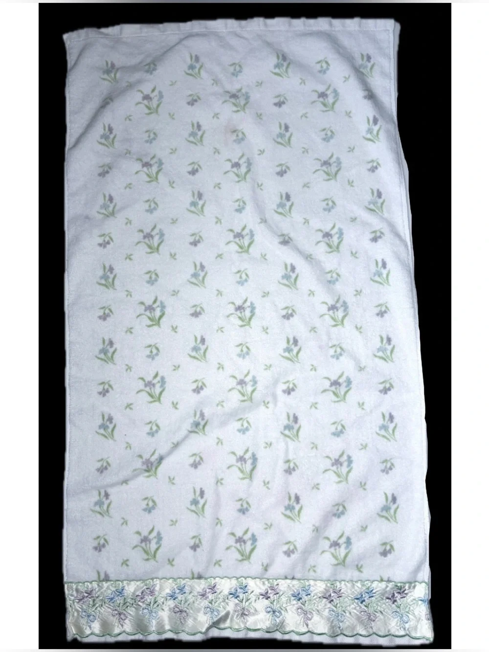 Vintage Floral Bath Towel Satin Trim Cottage Grandma Core USA Made STAINED READ